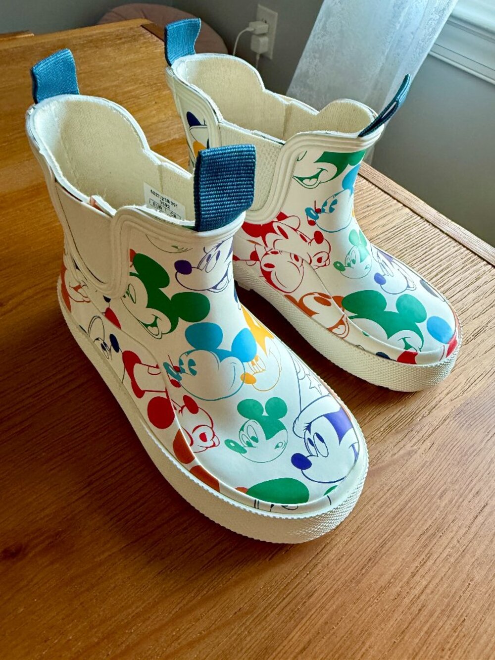 Disney x ZARA Kids Mickey Mouse Rain Boots Multicolor Size 25 MWOT